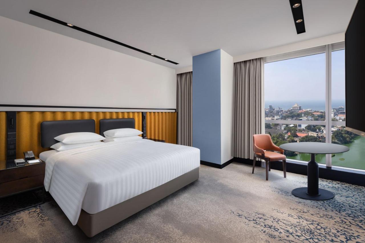 ホテル Courtyard By Marriott コロンボ エクステリア 写真