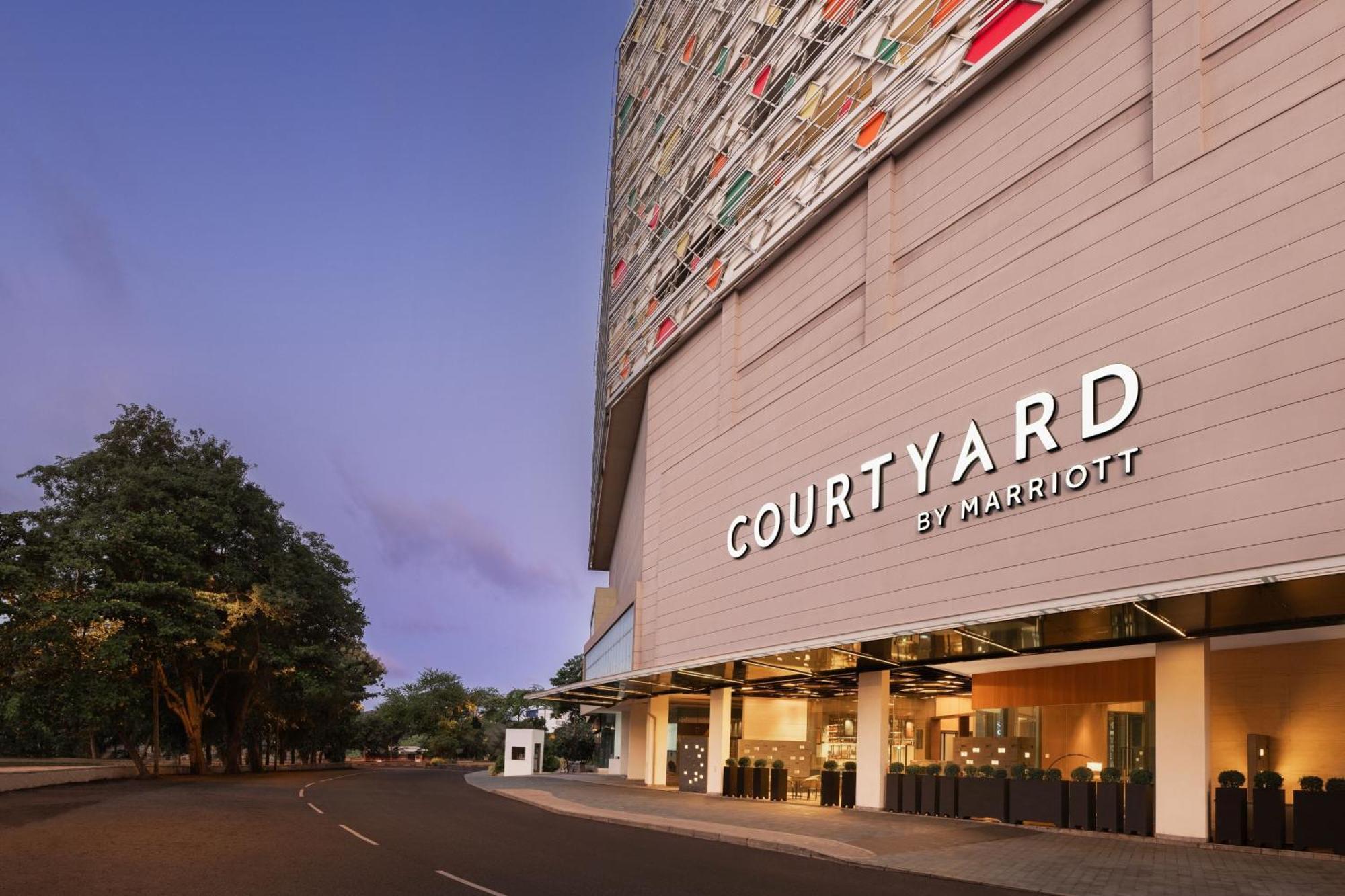 ホテル Courtyard By Marriott コロンボ エクステリア 写真